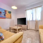 Vila Flaminia - Jacuzzi And Foosball - Just 400m From The By Lanzarote Puerto del Carmen (Lanzarote)