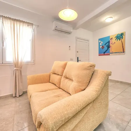 Flaminia - Jacuzzi And Foosball - Just 400m From The Puerto del Carmen (Lanzarote)