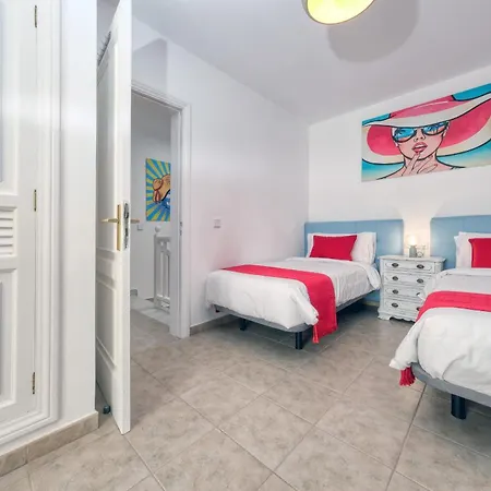 Villa Flaminia - Jacuzzi And Foosball - Just 400m From The By Lanzarote