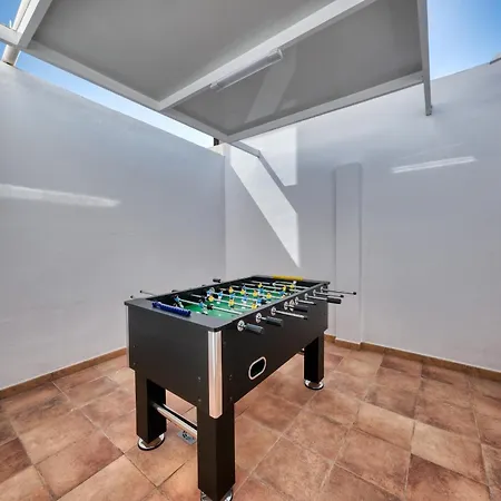 Villa Flaminia - Jacuzzi And Foosball - Just 400m From The By Lanzarote